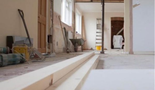 A home that is undergoing reconstruction services